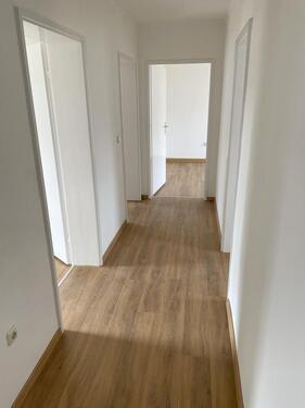 Foto - Freiwerdende 4-Zimmerwohnung mit Balkon *energetisch saniert*
