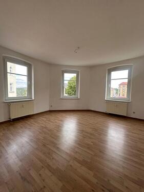 Foto - GLAUCHAU: Helle 3-Raum-Mietwohnung mit moderner Einbauküche in zentraler Lage von Glauchau