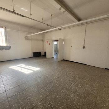 Foto - Lagerfläche mieten mit LKW Zufahrt