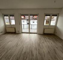 Helle 3- Zimmerwohnung mit Südbalkon - Westerburg
