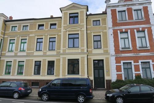Foto - Erstklassige 3 Zimmer-Altbauwohnung mit gehobener Ausstattung in der Weststadt zu mieten!
