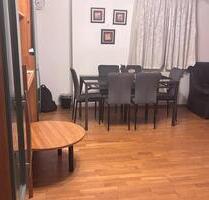 Möblierte 2-Zimmer-Wohnung mit Einbauküche und Balkon - Dresden Neustadt