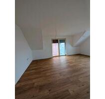 Schön geschnittene klimatisierte Neubau Dachgeschoss Wohnung - Obernkirchen
