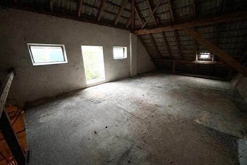 Foto - Scheune Lagerfläche Abstellfläche Halle Lagerhalle