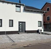 DHH-Doppelhaushälfte in Gimbsheim am Eicher See