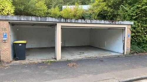 Foto - Garage zur Miete - 255,00 EUR Miete,