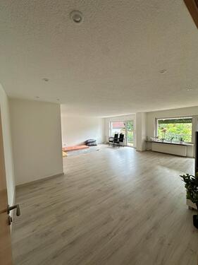 Foto - Neu renovierte 4 Zimmer Wohnung