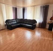 4 Zimmer Wohnung - 1.100,00&nbsp;EUR Kaltmiete, ca.&nbsp; 70,00&nbsp;m&sup2; in Herrenberg (PLZ: 71083)
