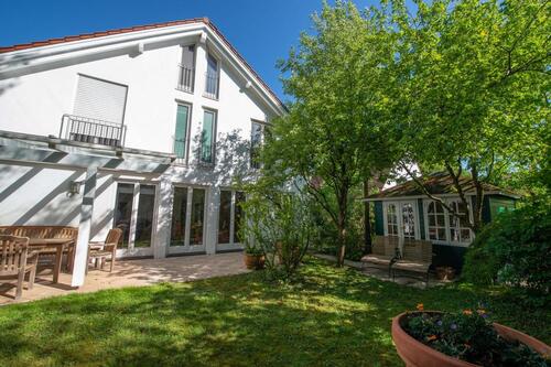 Foto - Doppelhaushälfte München-Dornach zu vermieten (3 J. befristet)