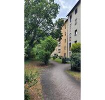 Großzügige 4-Zimmer-Wohnung mit Loggia, TG-Stellplatz, Wallbox un - Nürnberg Eberhardshof