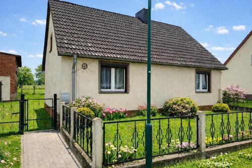 Foto - Einfamilienhaus in ruhiger Seitenstraße