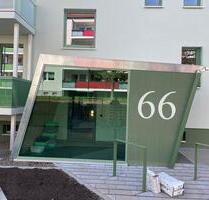 ERSTBEZUG - 2-Raum-Wohnung, frisch saniert, Bodengleiche Dusche, Fußbodenheizung, Aufzug - Oederan