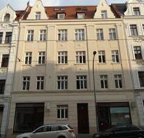 schöne, helle Dachgeschosswohnung mit Balkon und kleiner Einbauküche - Görlitz