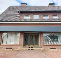 ## Gewerbefläche mit großer Fensterfront – Ideal für Büro oder Kosmetik ## - Rhede
