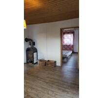 2 Zimmer Wohnung - 550,00 EUR Kaltmiete, ca.  50,00 m² in Lichtenstein (PLZ: 72805)