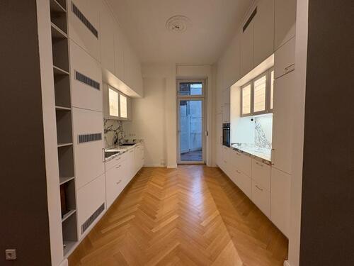 Foto - 4 Zimmer Hochparterre zur Miete in Wiesbaden