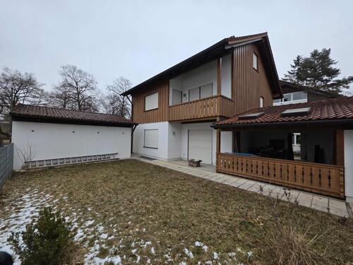 Foto - 4 Zimmer Einfamilienhaus in Neubiberg