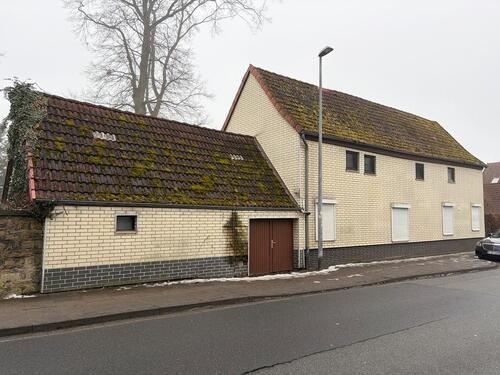 Foto - Vermietung: Einfamilienhaus freistehend