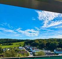 Helle 2 Zi. Wohnung großer Südbalkon, traumhaften Blick ins Grüne - Lüdenscheid Augustenthal