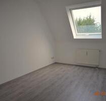 SCHMUGGEROW IMMOBILIEN - Große Maisonettewohnung über zwei Ebenen - Pinneberg