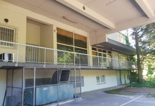 Foto - Große Halle für Hochzeiten, Events, Tanzschulen, Vereine, mit Bühne und Bartheke in Sulzbach