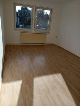 Foto - 3 Zimmer Erdgeschoßwohnung in Rositz