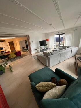 Foto - Helle 5- Zimmer Wohnung 125m2 inkl.Garage verfügbar ab März 2026