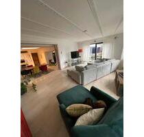 Helle 5- Zimmer Wohnung 125m2 inkl.Garage verfügbar ab März 2026 - Bergheim Ahe