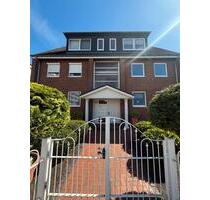 Exklusive 2-Zimmer-Wohnung in Top-Strandlage – hochwertig kernsaniert & voll möbliert - Timmendorfer Strand