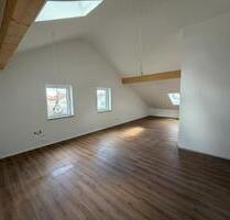 Neubau Exklusive Dachgeschosswohnung Loft-Charakter-3,5 Zimmer - Dingolfing