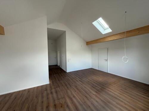 Foto - Dachgeschoßwohnung in Dingolfing zur Miete