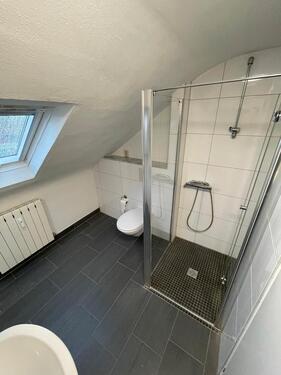 Foto - 1 Zimmer Dachgeschoßwohnung zur Miete in Saarbrücken