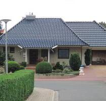 Einfamilienhaus mit Einlieger-Ferienwohnung Garage u.Teilkeller - Burg (Dithmarschen)