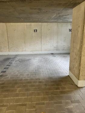Foto - TG Stellplatz - 80,00 EUR Miete,