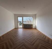 Schöne, helle 3-Zimmerwohnung mit Balkon, 67 m² in Meiderich - Duisburg Mittelmeiderich