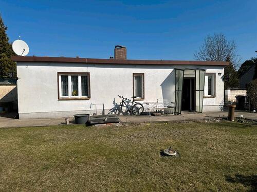 Foto - Sonniges Grundstück mit Sanierungskonzept & Potenzial