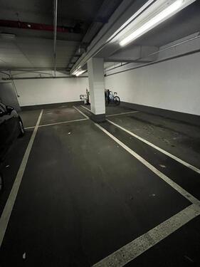 Foto - Tiefgaragen Stellplatz - 100,00&nbsp;EUR Miete,