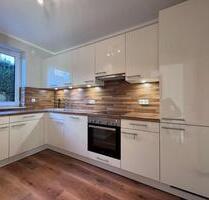 Top modernes Reihenendhaus in Stockelsdorf - Neuwertig - Garten - sofort frei