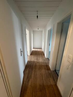 Foto - Wohnung zu vermieten - 3 - 4 Zimmer 