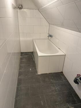 Foto - Duisburg Rheinhausen Markt DG 3,5 Z immer zu Vermiten