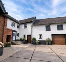 Haus mit Hof Charakter - Großer Scheune und Garage - Nettersheim