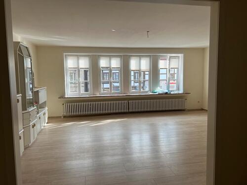 Foto - 3,5 Zimmer Wohnung, ca. 100 m2-Rintelner Marktplatz zu vermieten.
