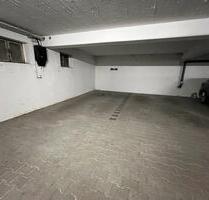 Tiefgaragenstellplatz - 80,00 EUR Miete, in Ravensburg (PLZ: 88212)