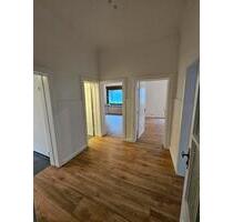 Erdgeschosswohnung in Wedel – mit Garten in Elbnähe