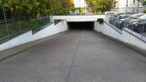 Foto - Garagenstellplatz in Erbenheim Kreuzbergerring 25