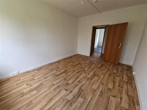Foto - 3-Zimmer-Wohnung zu vermieten - 298,00&nbsp;EUR Kaltmiete, ca.&nbsp; 62,00&nbsp;m&sup2;