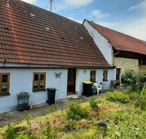 Haus mit Scheune, alte Hofstelle, sanierungsbed. in Bertoldsheim - Adelschlag