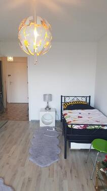Foto - Helle 2 Zimmer Wohnung - 1.700,00&nbsp;EUR Kaltmiete, ca.&nbsp; 62,50&nbsp;m&sup2;