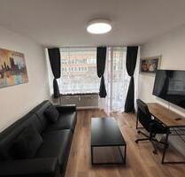 Vollmöbliert 1-Zimmer Wohnung mit Balkon in München-Neuhausen