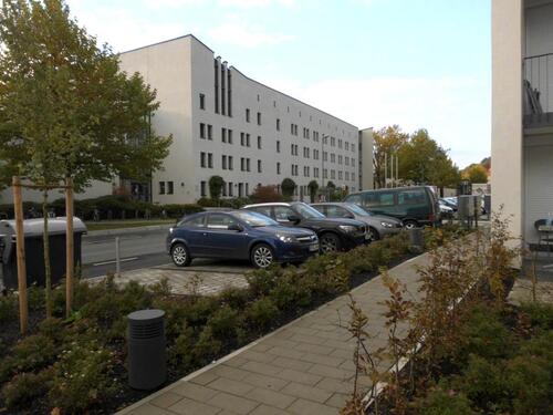 Foto - PKW Stellplatz Innstraße Juridicum Passau